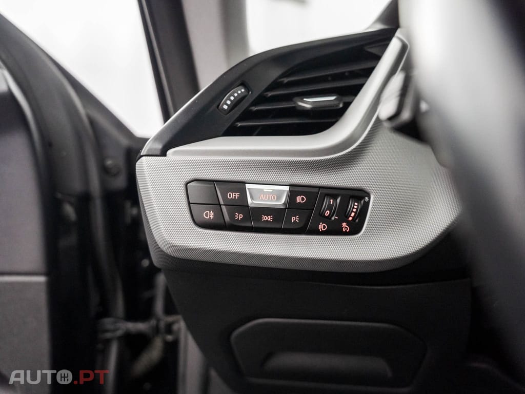 BMW 216 d Advantage