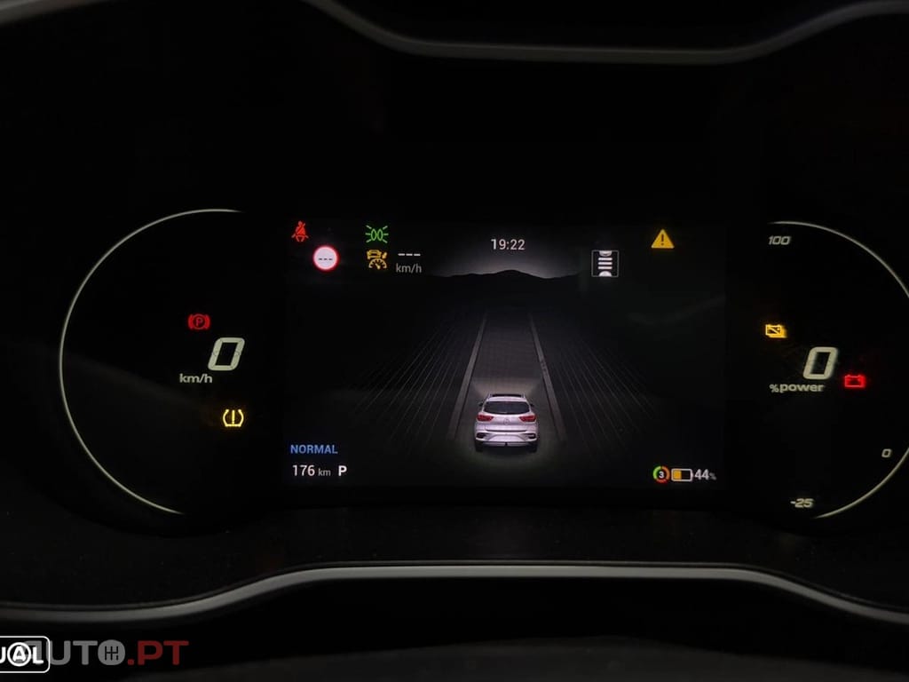 MG ZS EV 72.6 kWh Luxury