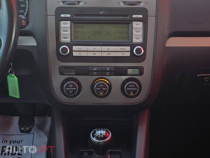 Volkswagen Golf 1.4i Confortline