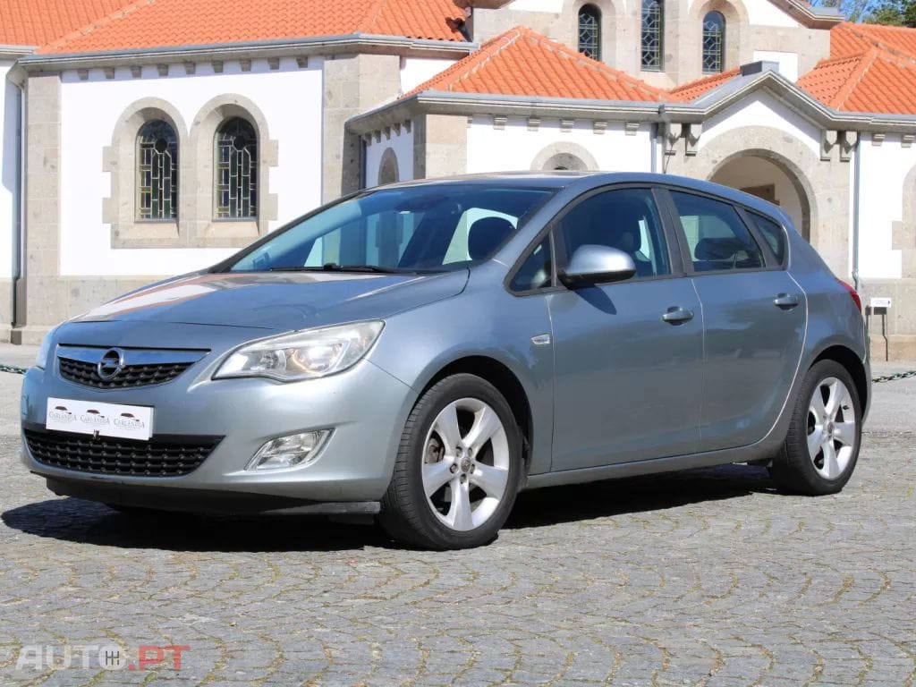 Opel Astra 1.3 CDTi Enjoy S/S J16