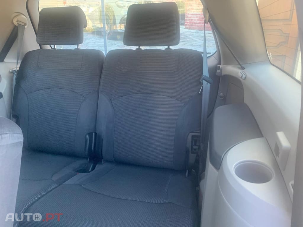 Mitsubishi Grandis 2.0 DI-D Invite