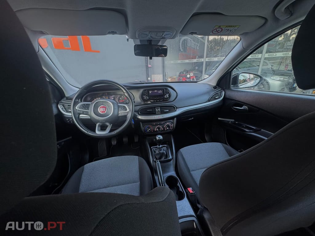 Fiat Tipo 1.4 Easy