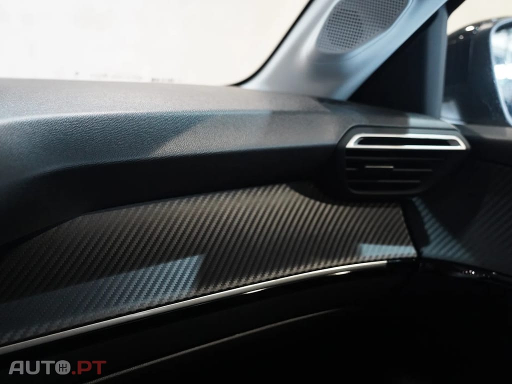 Peugeot 208 1.2 PureTech Style