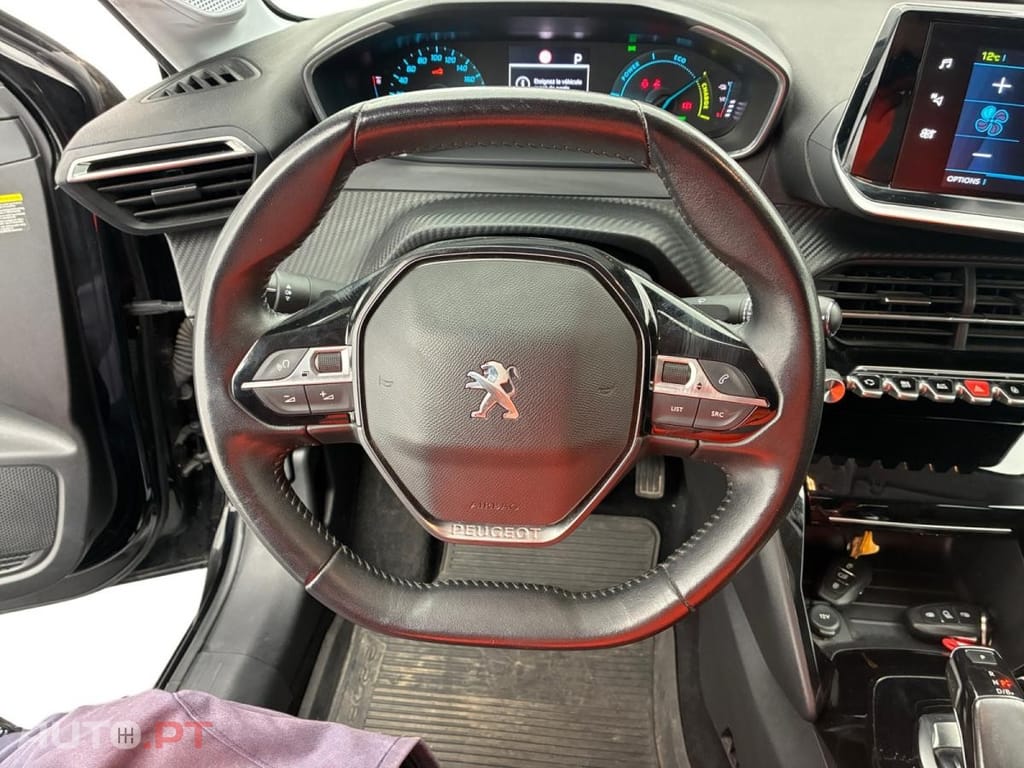 Peugeot E-208 Allure