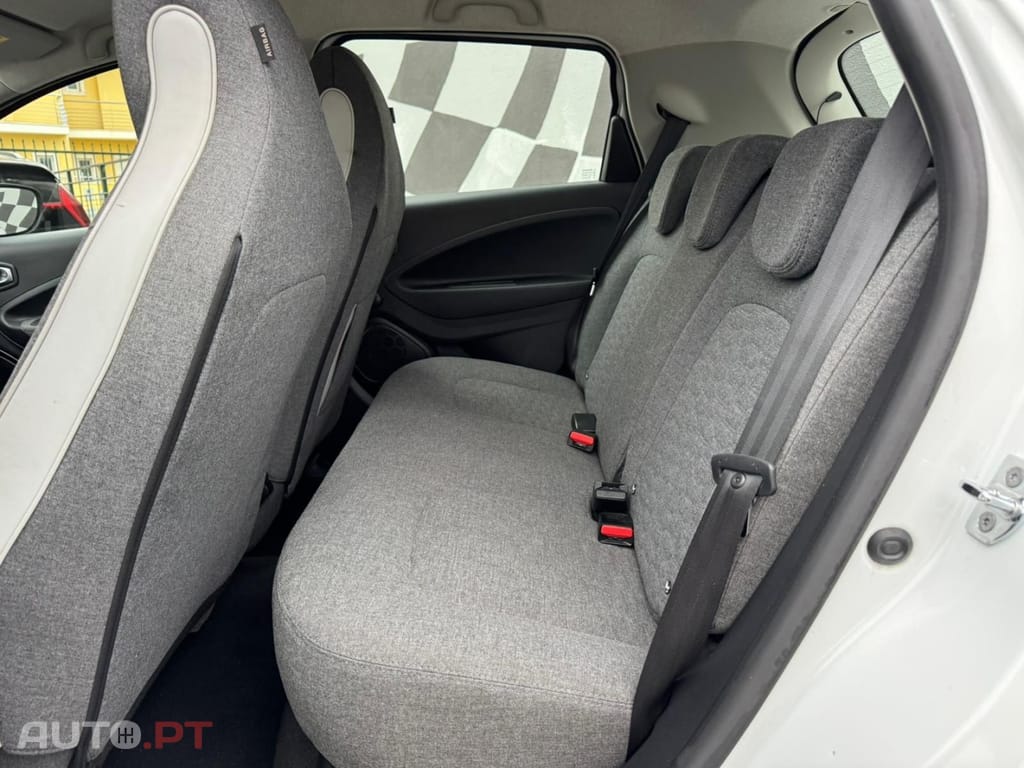 Renault Zoe (c/ Bateria) Z.E. 50 INTENS