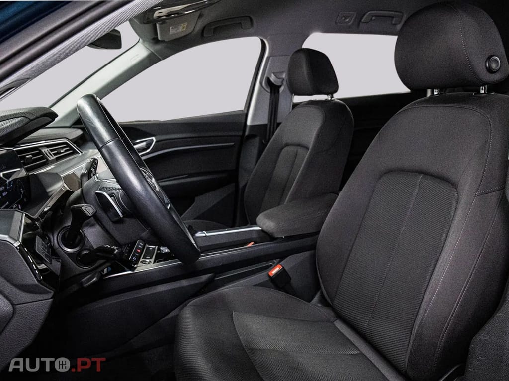 Audi E-Tron I.V.A DEDUTÍVEL 50 Q MATRIX