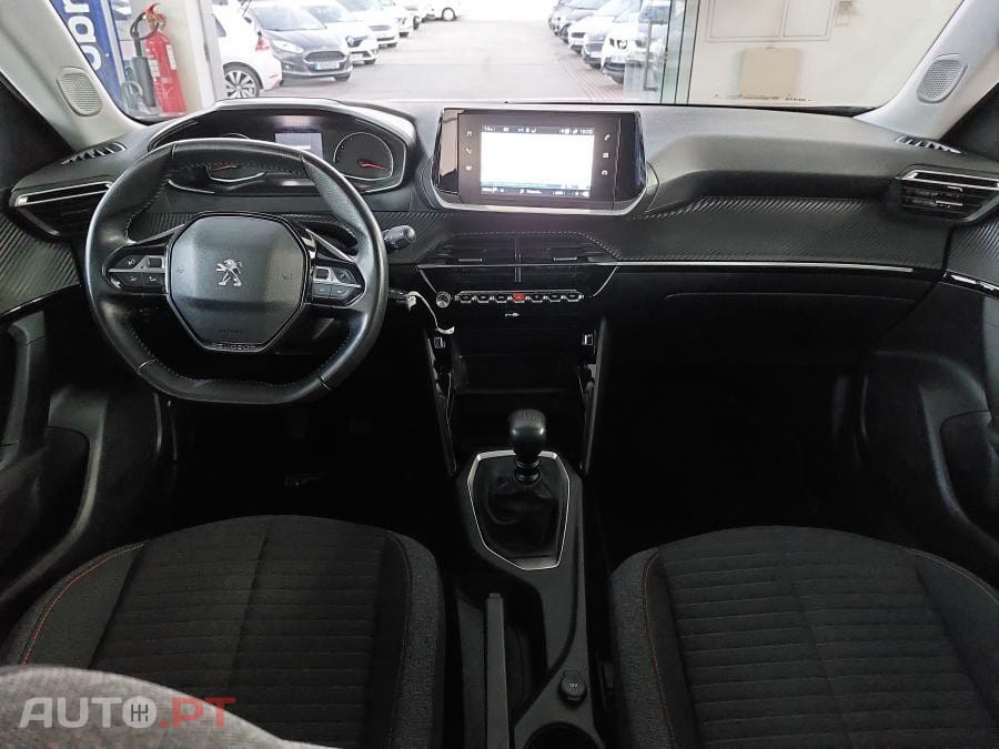 Peugeot 2008 1.2 PureTech Active