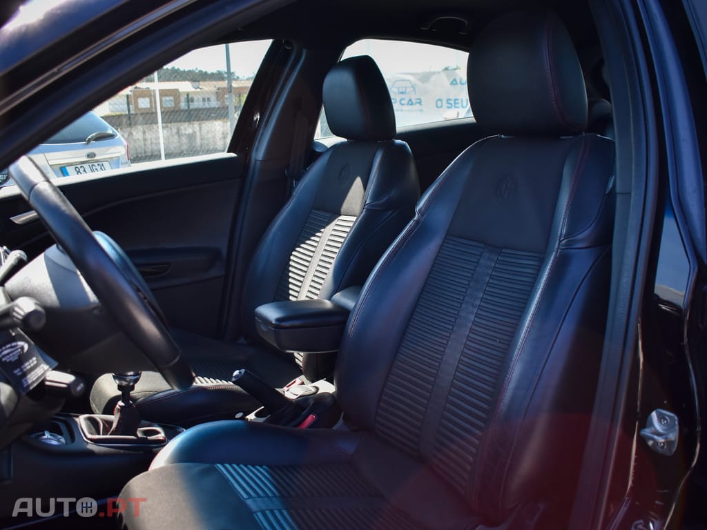 Alfa Romeo Giulietta 1.6 JTDm Corporate