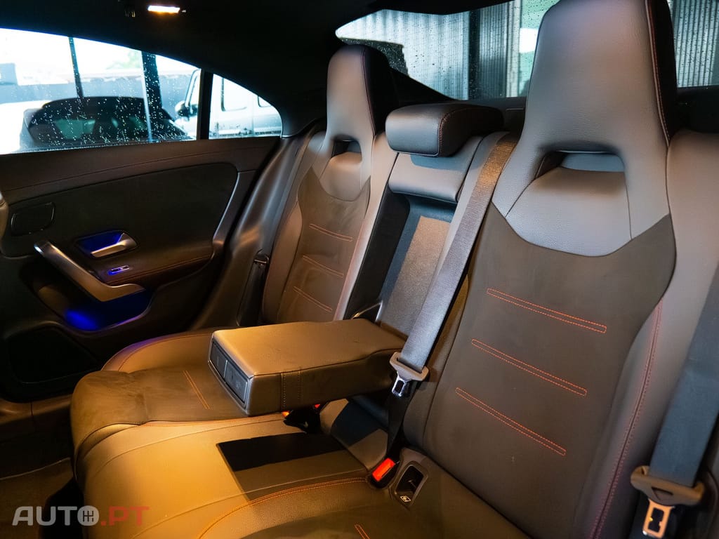 Mercedes-Benz CLA 250 e AMG Line