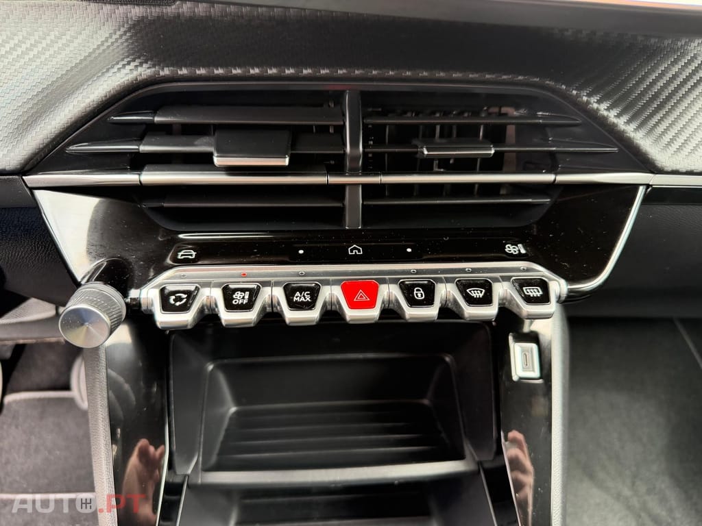 Peugeot 2008 1.2 PureTech Active