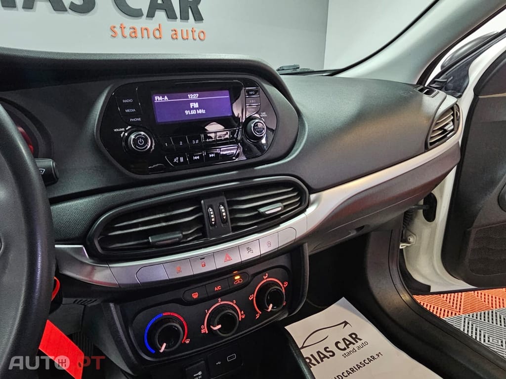 Fiat Tipo 1.3 M-Jet Lounge