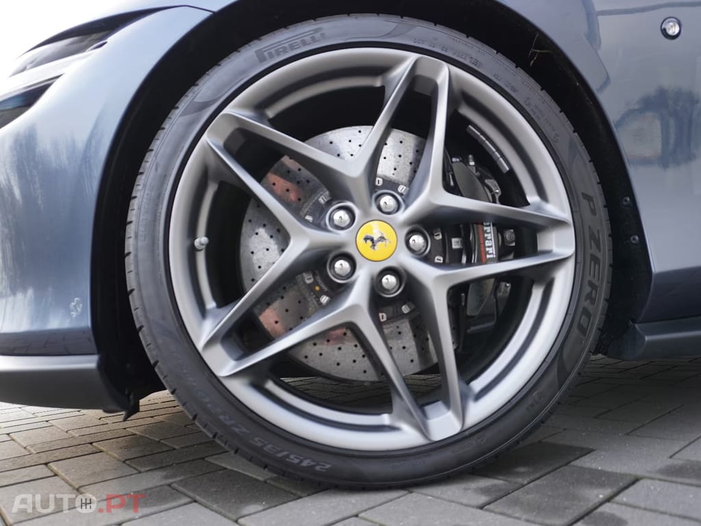 Ferrari Roma Standard