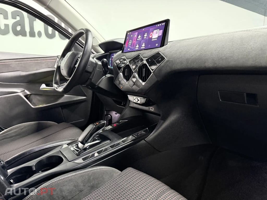 DS DS3 Crossback E-Tense Performance Line