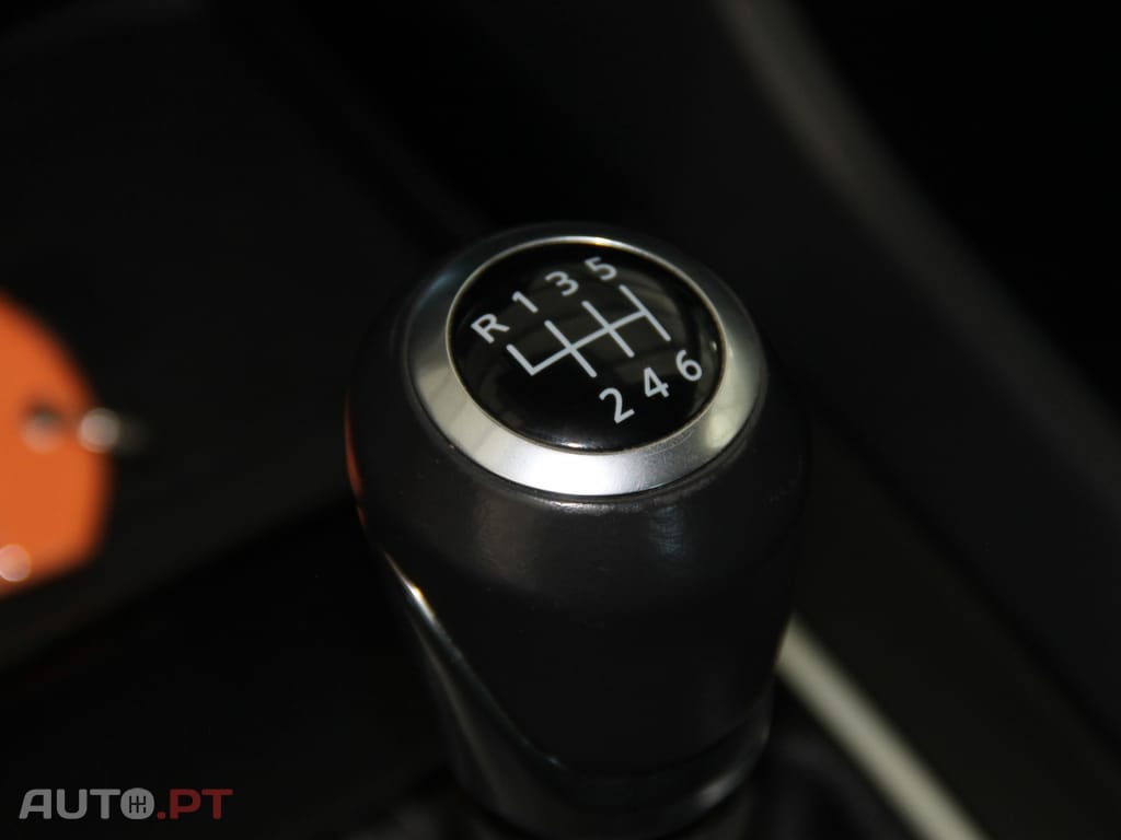 Nissan Qashqai 1.3 DIG-T Acenta — fotografia 14