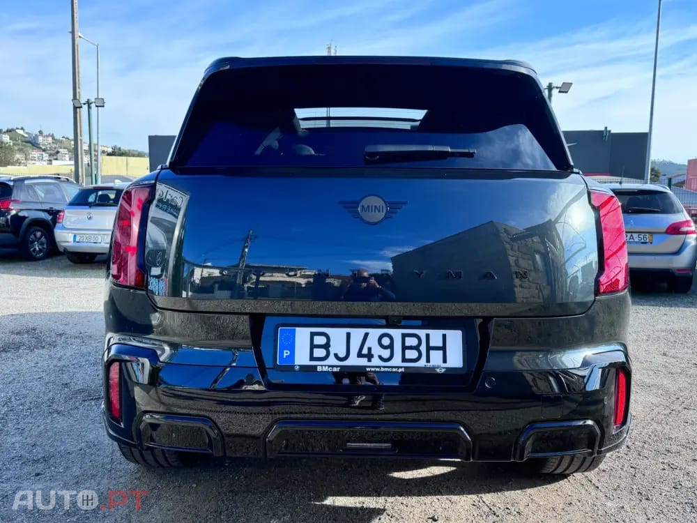 MINI Countryman John Cooper Works Auto