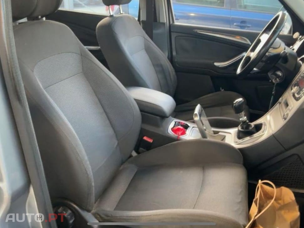 Ford S-Max 1.8 TDCi Titanium 7L