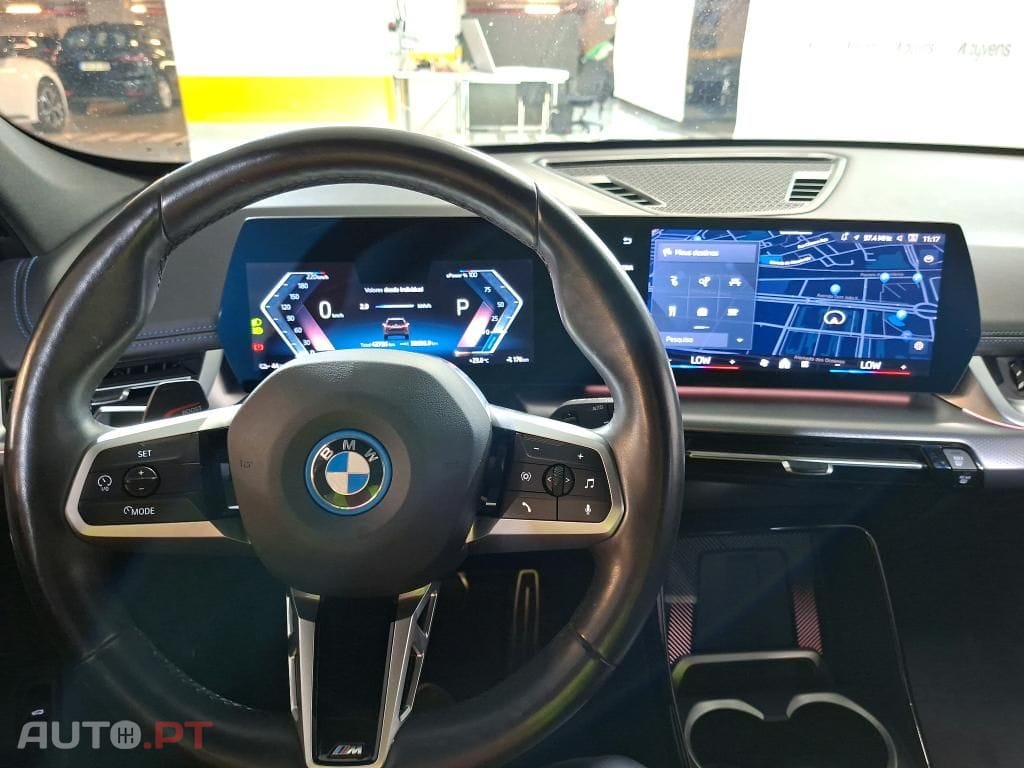 BMW iX1 xDrive30