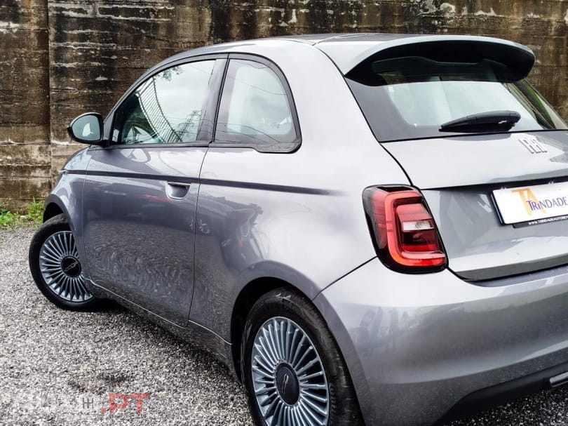 Fiat 500e 42 kWh Icon