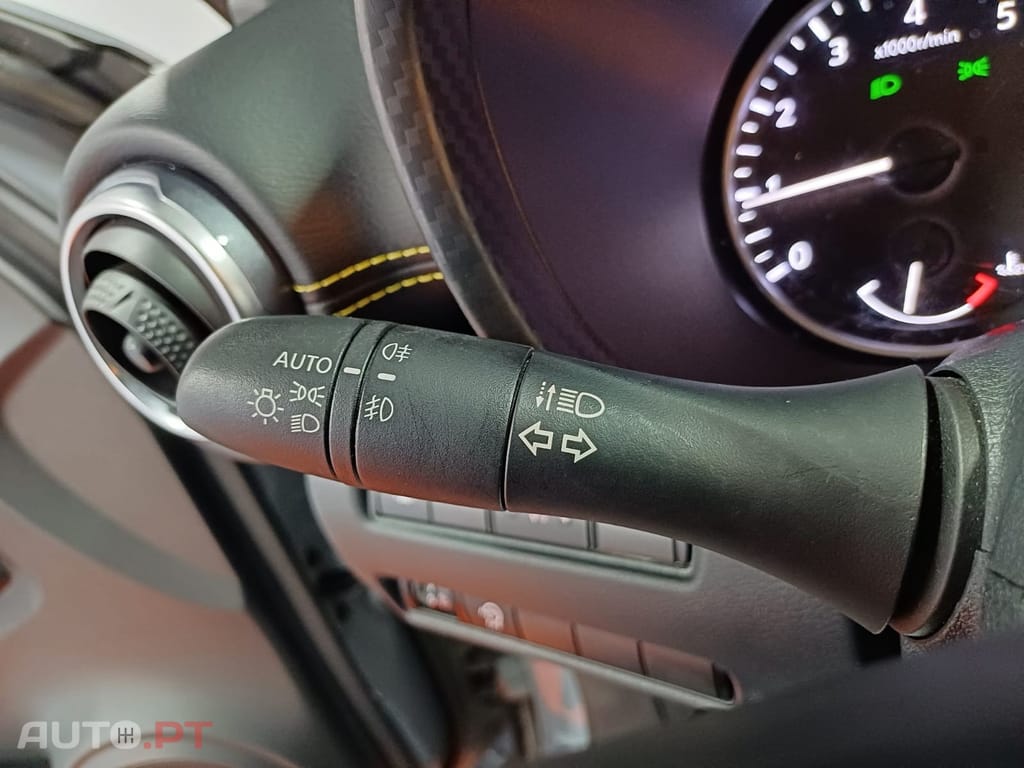 Nissan Juke 1.0 DIG-T Kiiro