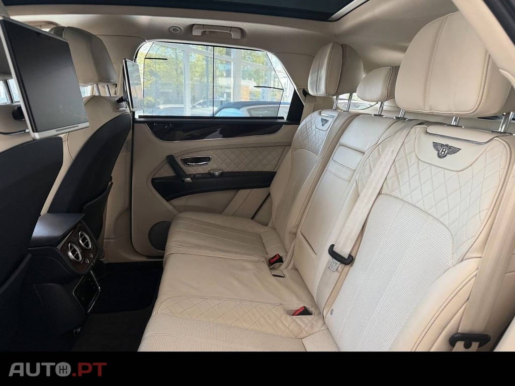 Bentley Bentayga W12 Mulliner
