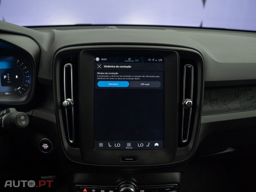 Volvo XC40 2.0 B3 Essential