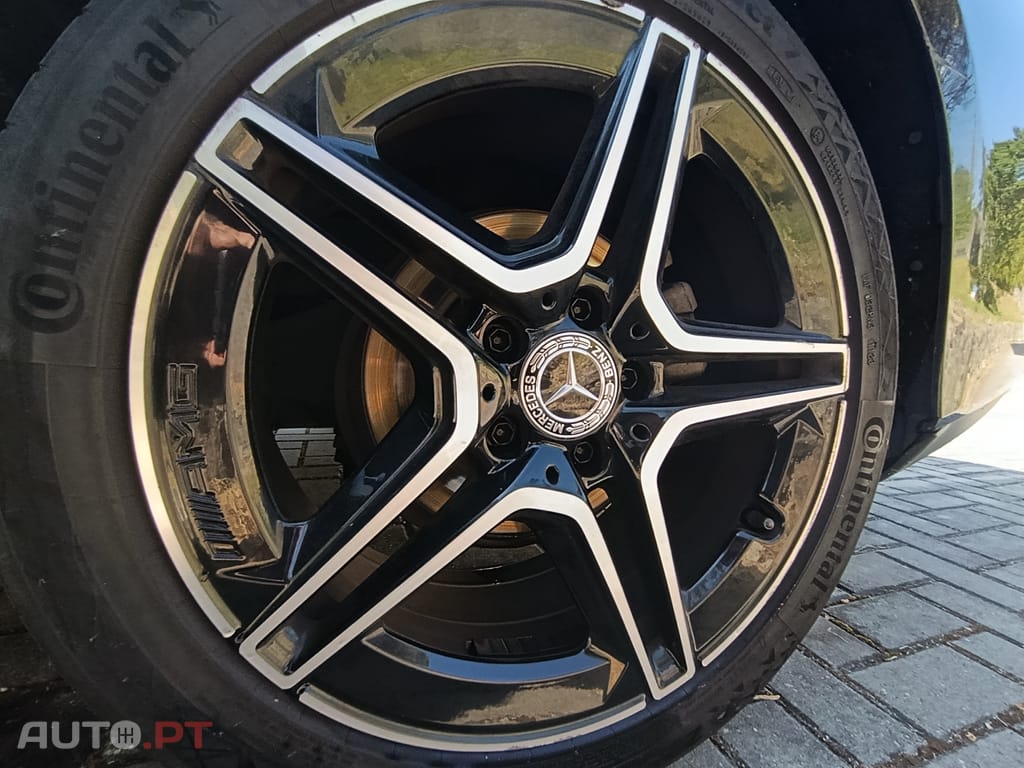Mercedes-Benz CLA 180 AMG Line