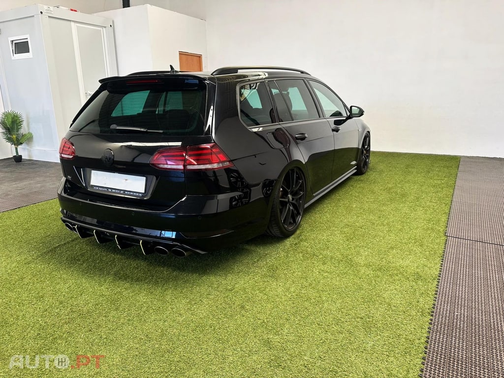 Volkswagen Golf Variant 7.5 R