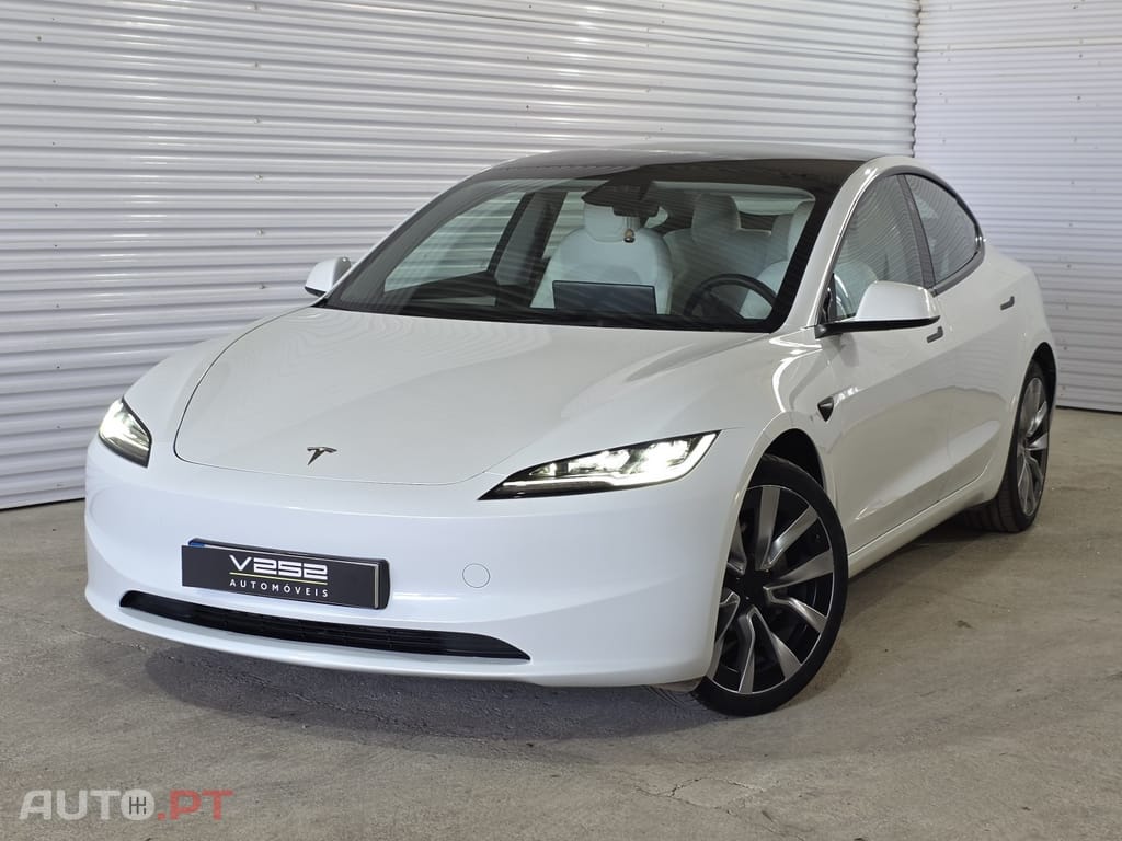 Tesla Model 3 Tração Traseira Premium