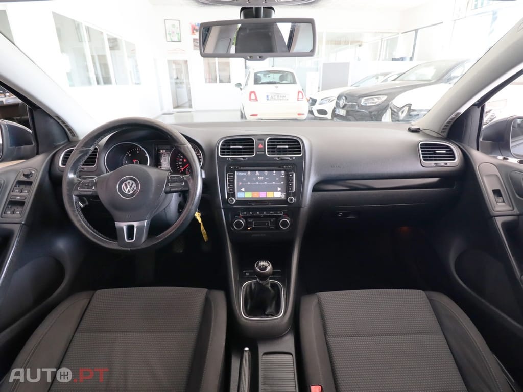 Volkswagen Golf 2.0 TDi Confortline