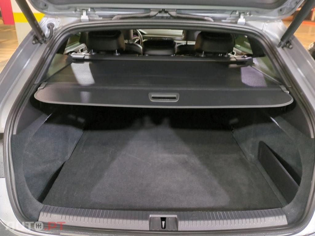 Volkswagen Arteon 2.0 TDI R-Line DSG