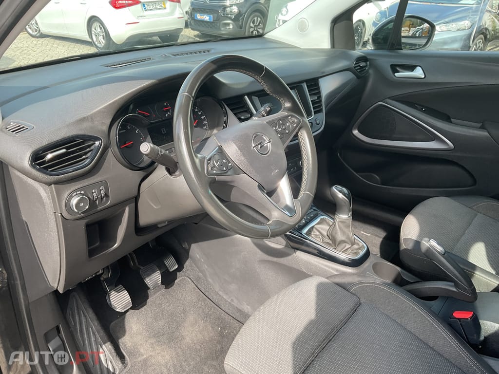 Opel Crossland X 1.2 Business Edition