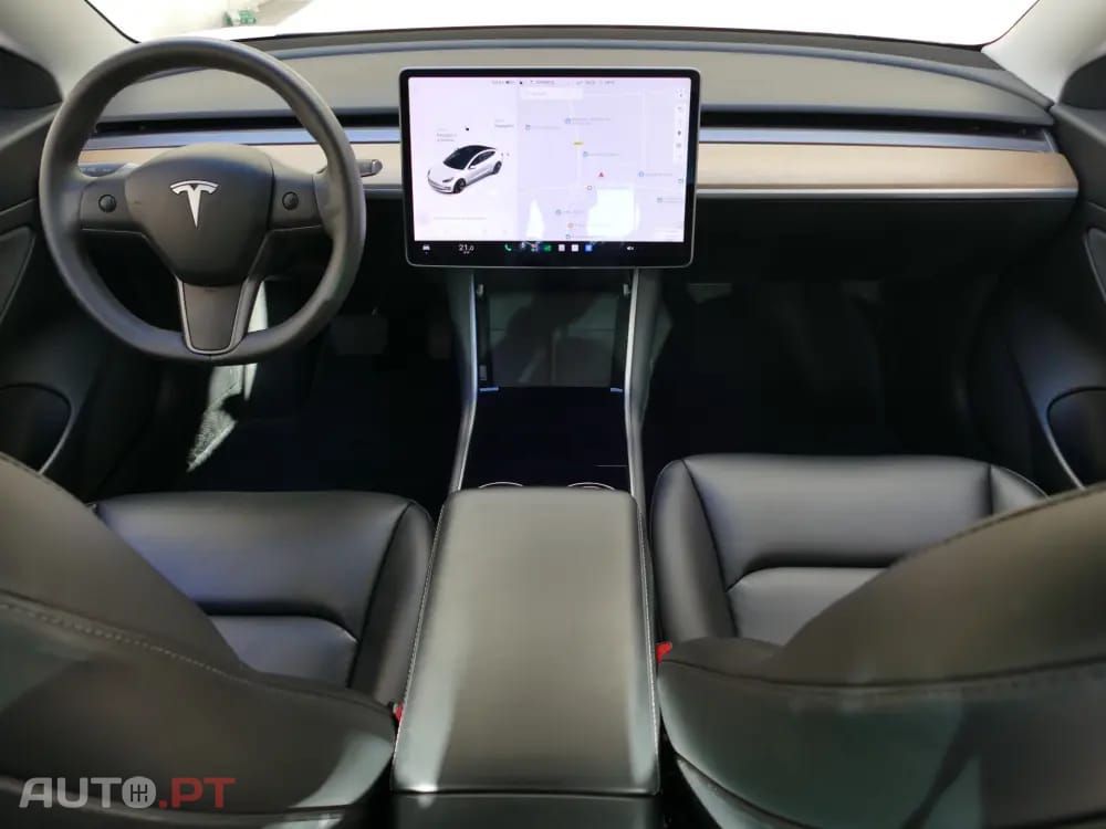 Tesla Model 3 Standard Range Plus RWD