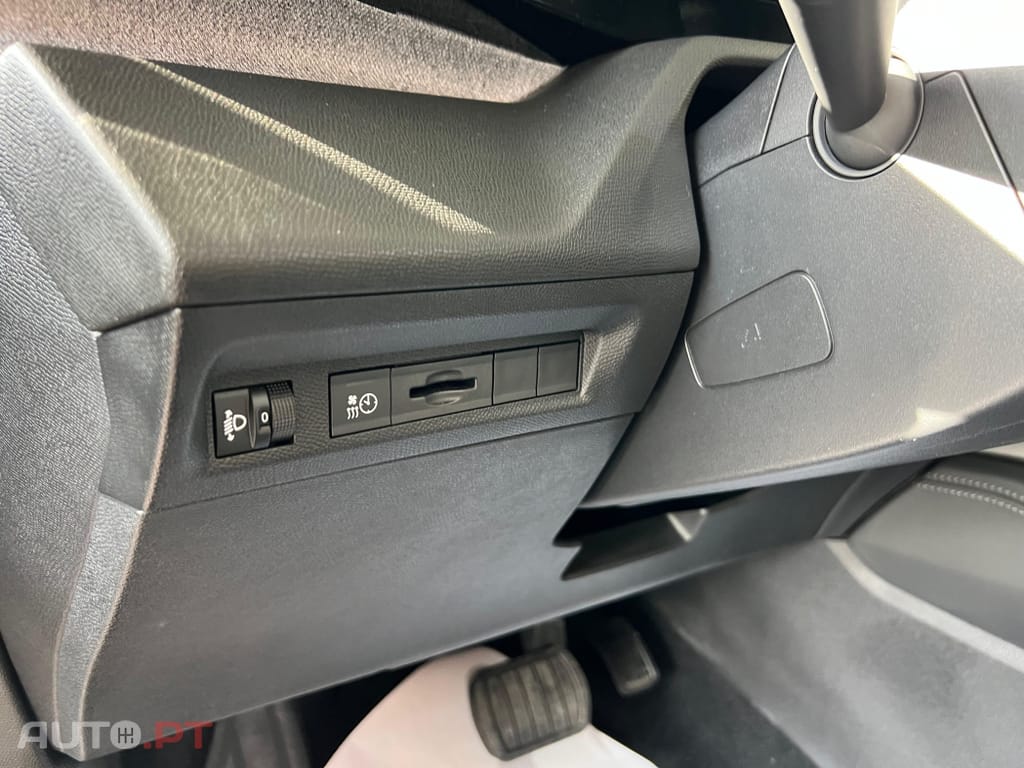 Peugeot E-308 54 kWh Allure