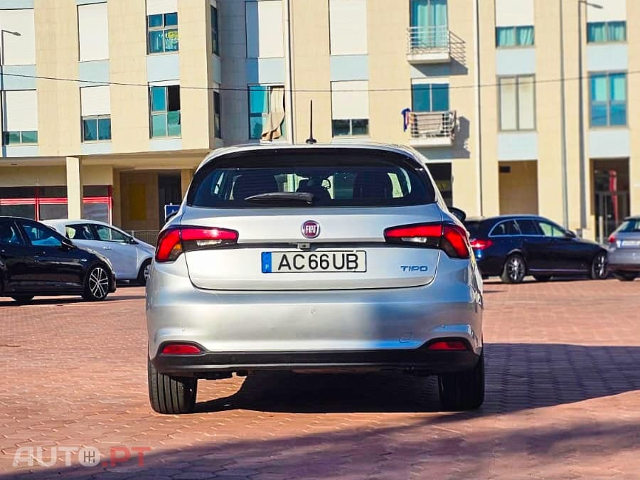 Fiat Tipo 1.3 M-Jet Lounge Tech J17