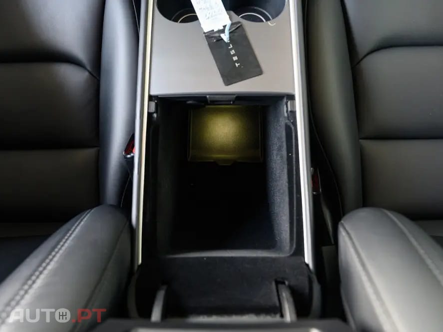 Tesla Model 3 Long Range AWD Dual Motor