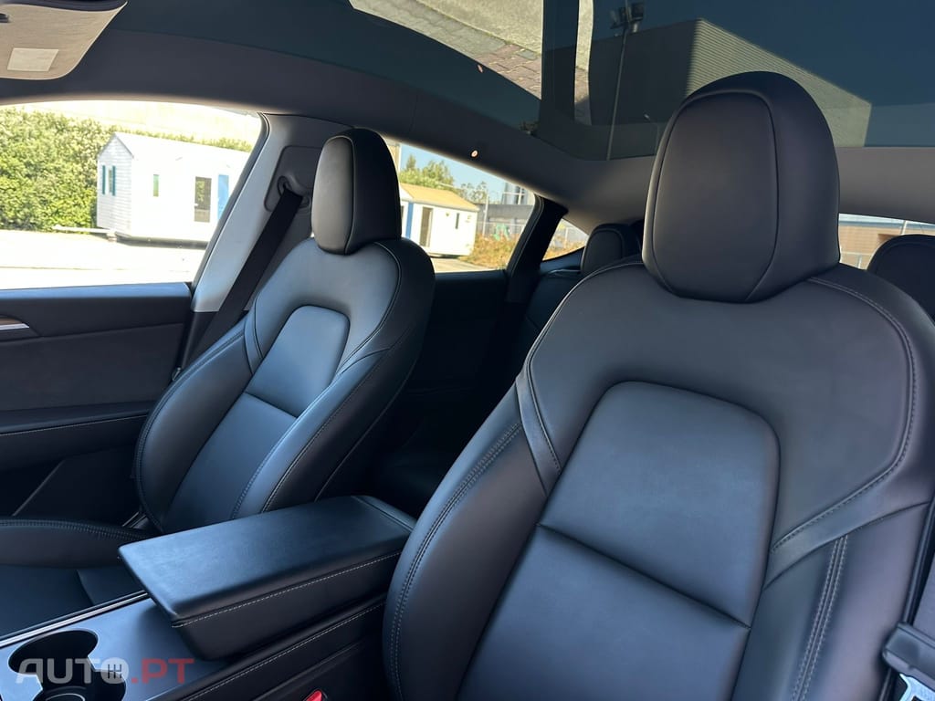 Tesla Model Y Performance Tração Integral