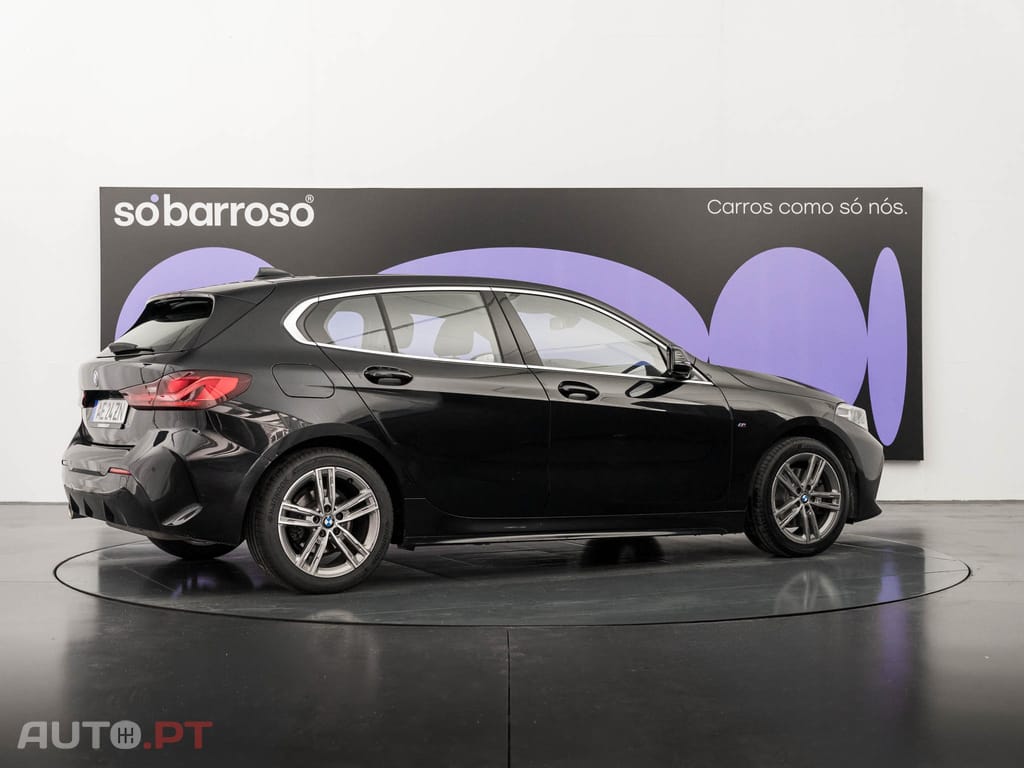 BMW 118 i Pack Desportivo M Auto