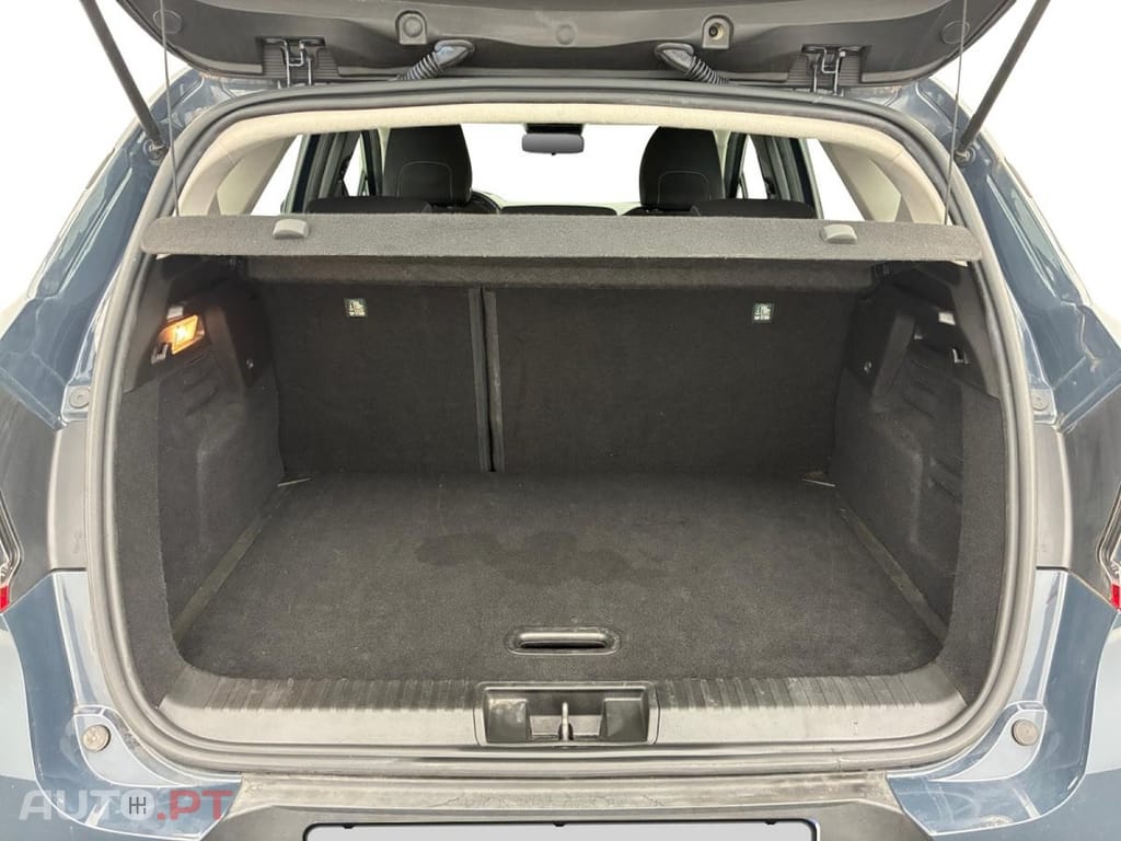 Renault Captur 1.6 E-Tech Business — fotografia 9