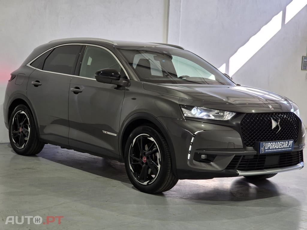 DS DS7 Crossback E-Tense Performance Line EAT8