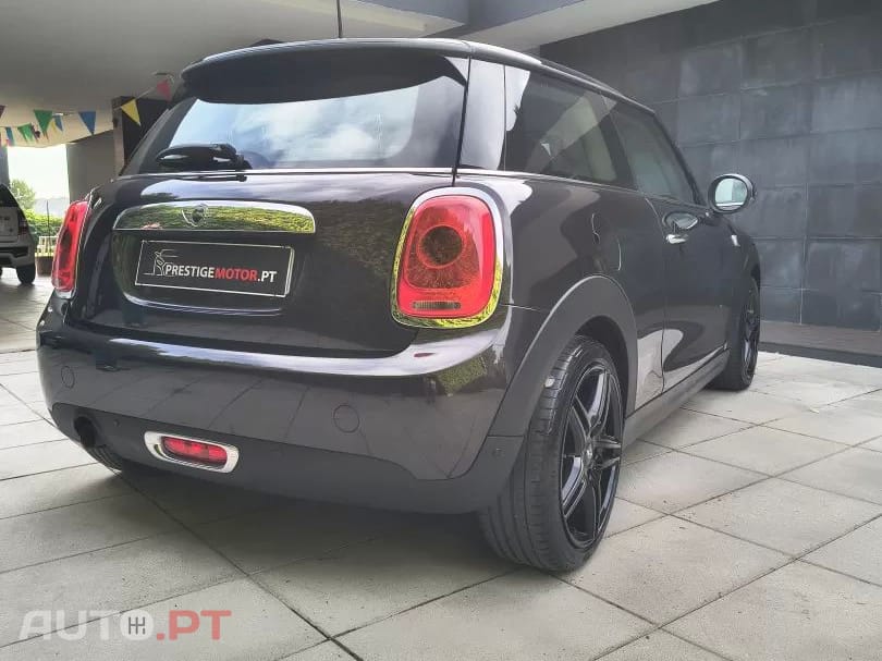 MINI Cooper Cooper One 1.6