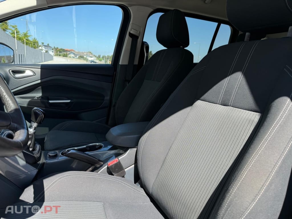 Ford Grand C-Max 1.0 EcoBoost S&S Titanium