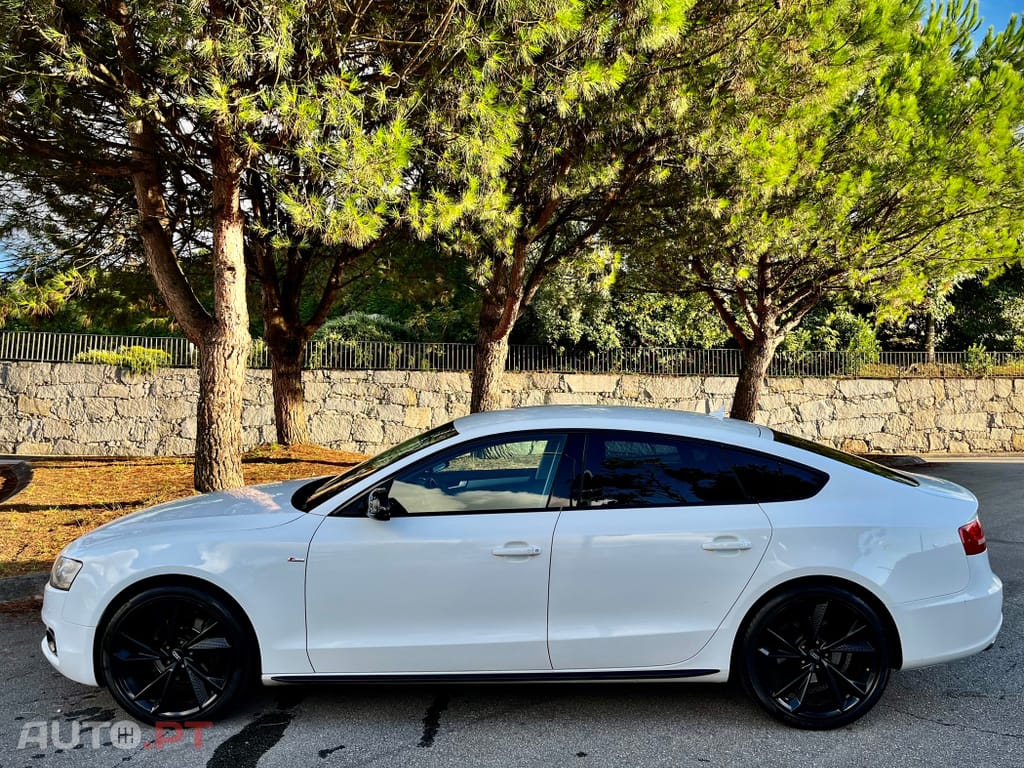 Audi A5 2.0 TDi S-line
