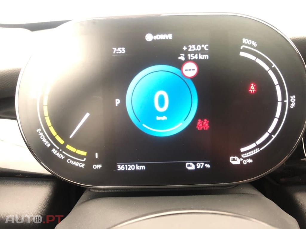 MINI Electric Cooper SE Premium Plus Edition