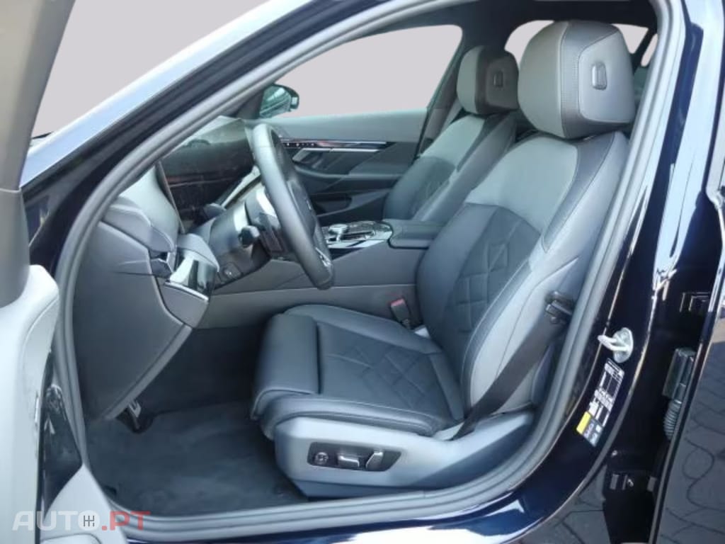 BMW i5 eDrive 40 M Sportp I.V.A DEDUTÍVEL 