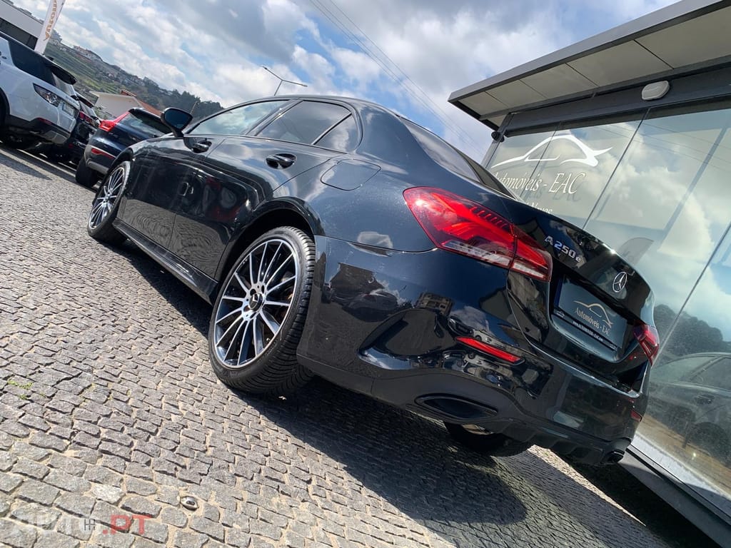 Mercedes-Benz A 250 e AMG Line