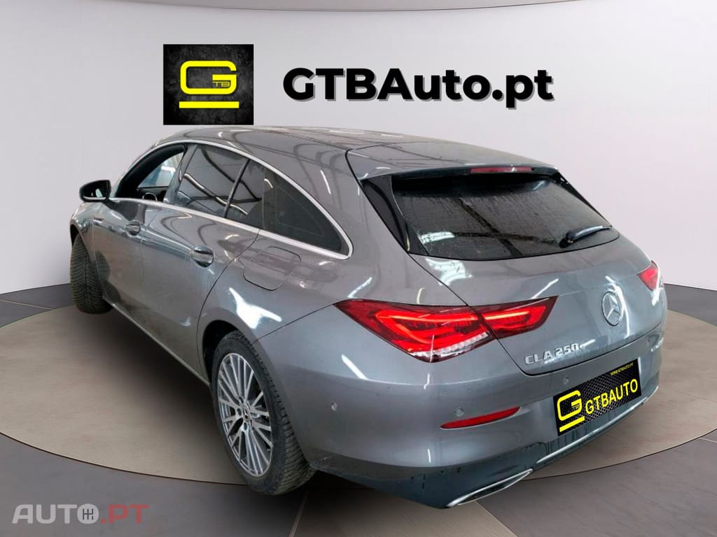 Mercedes-Benz CLA 250 e Progressive