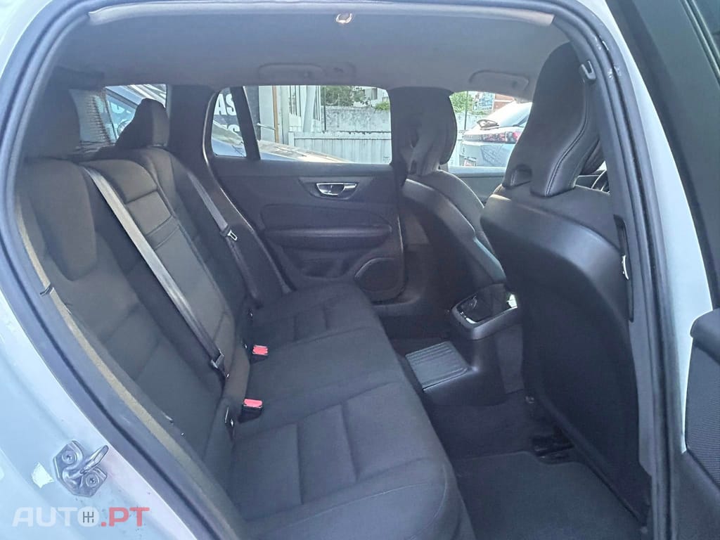 Volvo V60 2.0 T6 AWD TE Inscription Expression