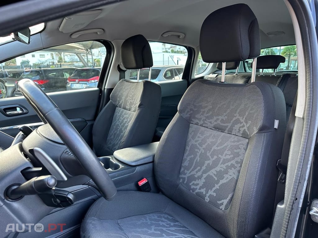 Peugeot 3008 1.6 e-HDi Business Line CMP6