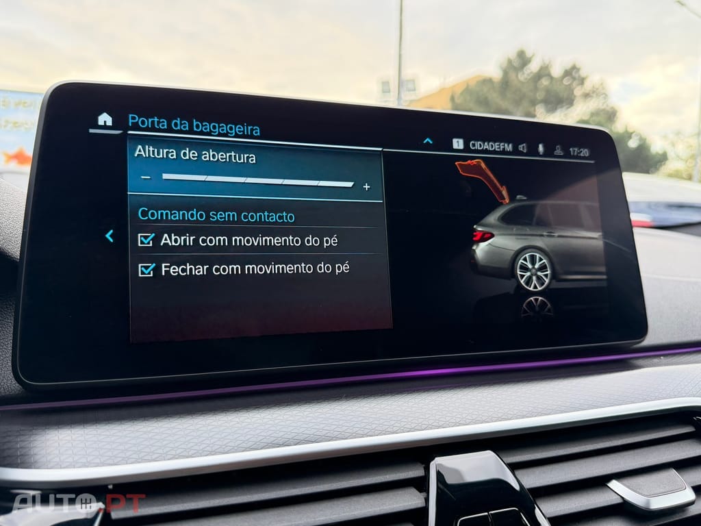 BMW 530 e Pack Desportivo M