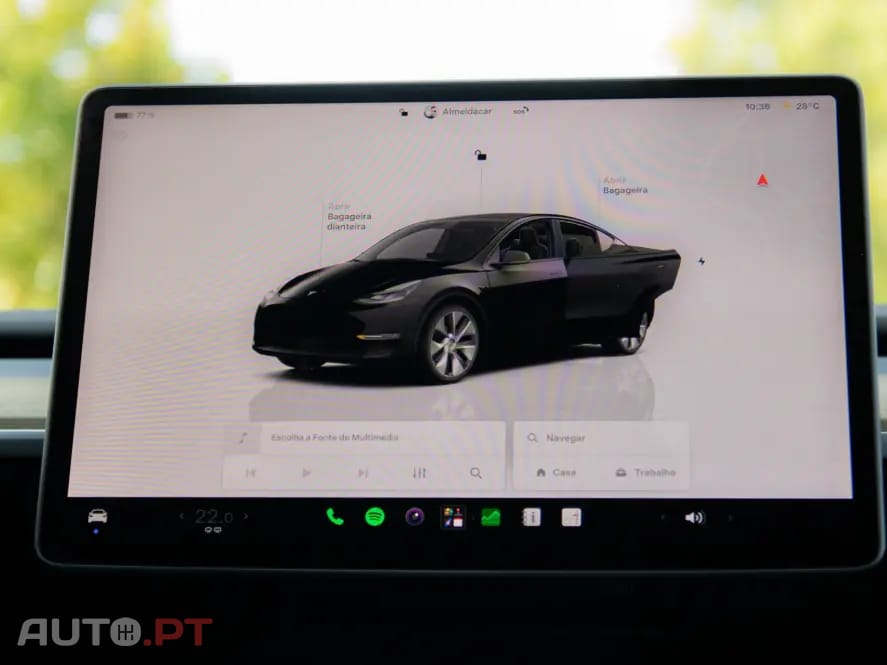 Tesla Model Y RWD — fotografia 71